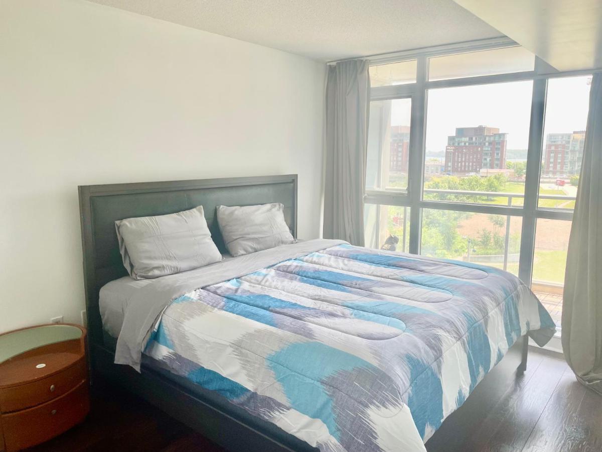 Three Br Condo Step To Cn Tower Rogers Center With Free Parking 多伦多 外观 照片
