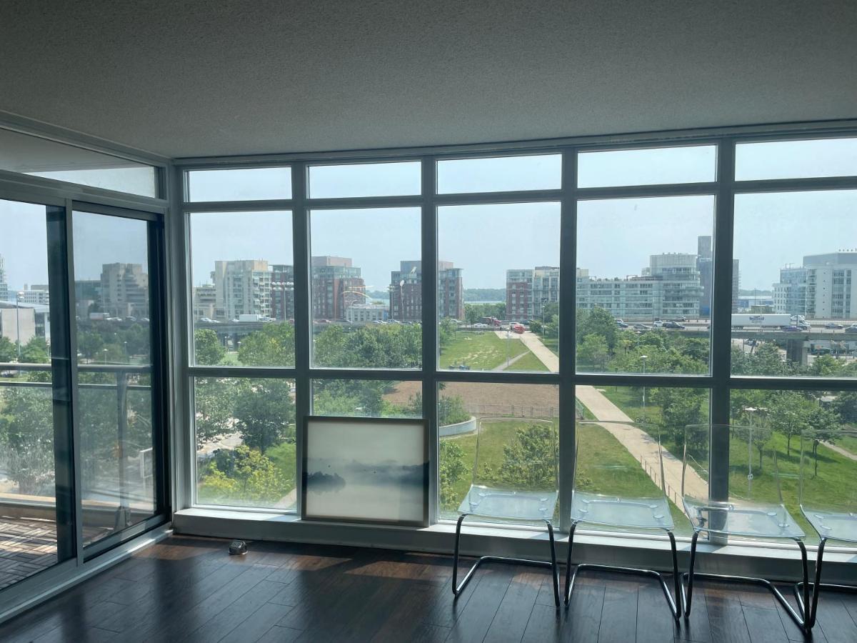 Three Br Condo Step To Cn Tower Rogers Center With Free Parking 多伦多 外观 照片